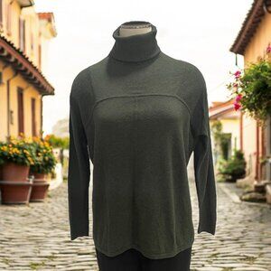 White + Warren Womens Turtleneck Sweater M Soft Cozy Knit Casual or Workwear